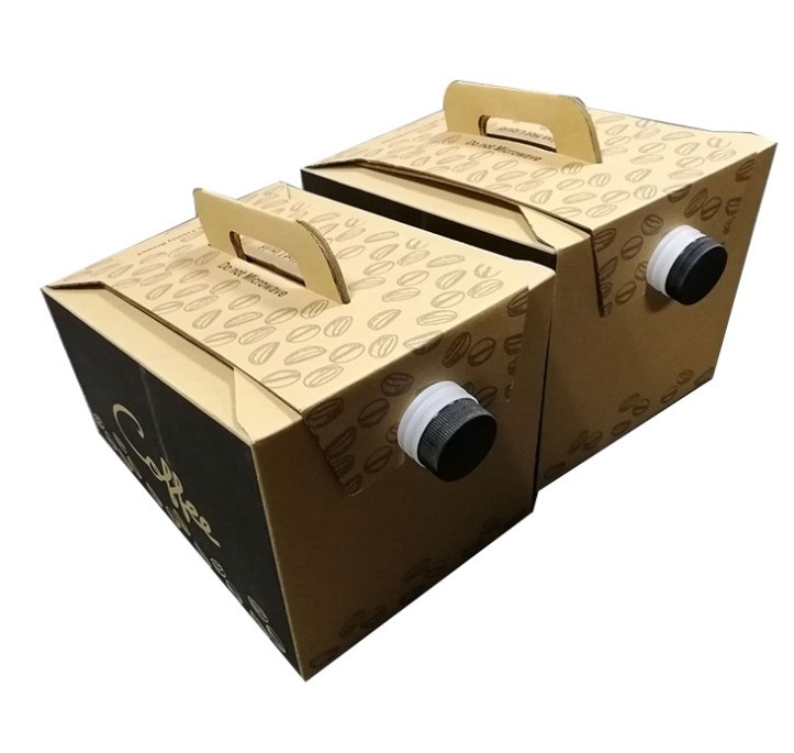 Coffee takeout box with bag